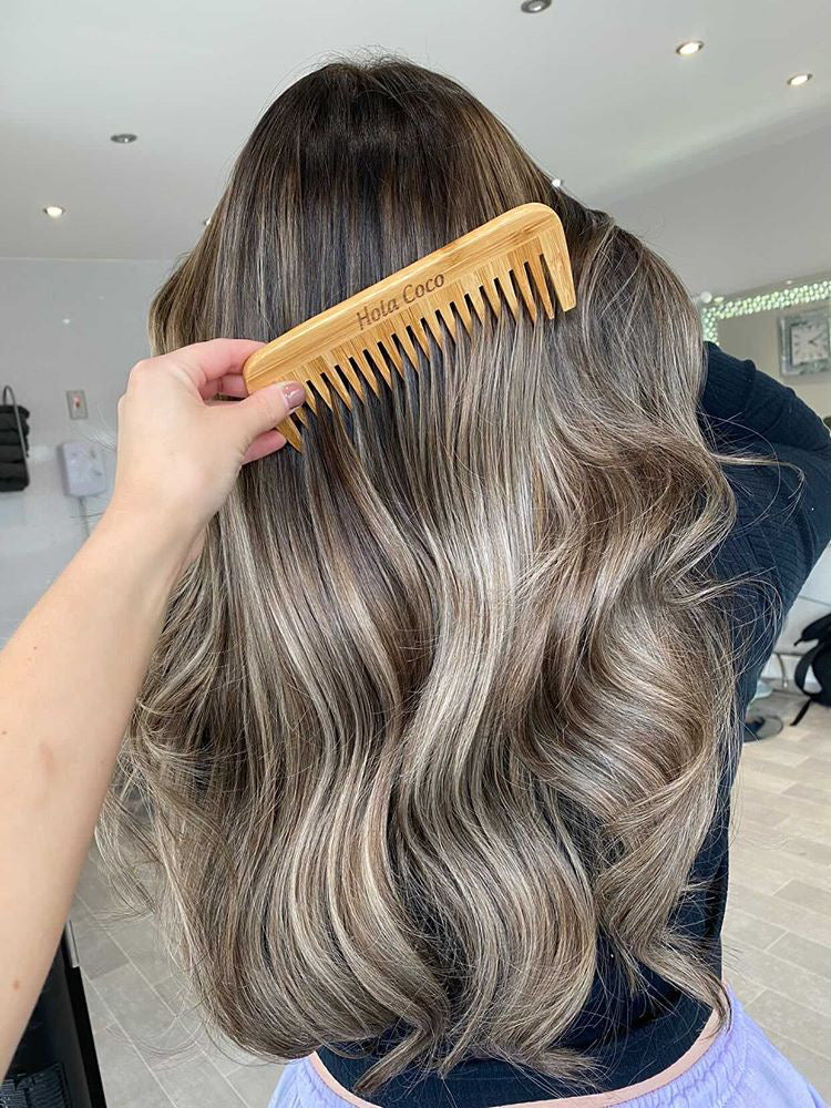 Hola Coco Bamboo Wide Tooth Comb